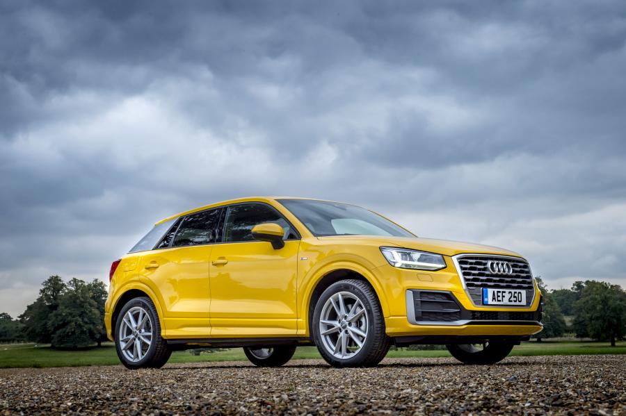  Audi Q2 TFSI S-Line 2016 года  (UK) (фото 16 из 32)